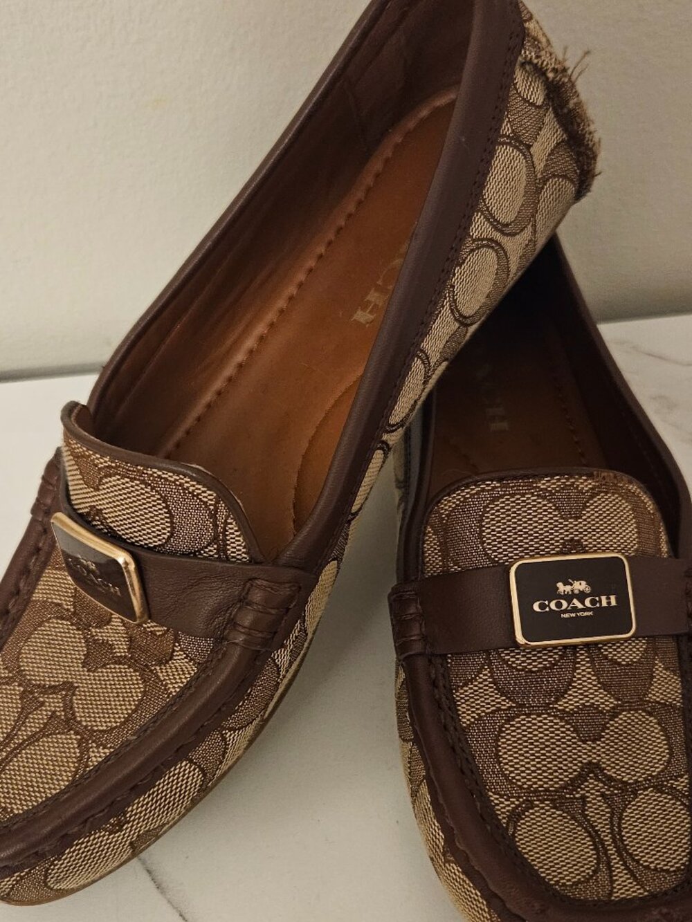 Coach items - Picture 7 of 8